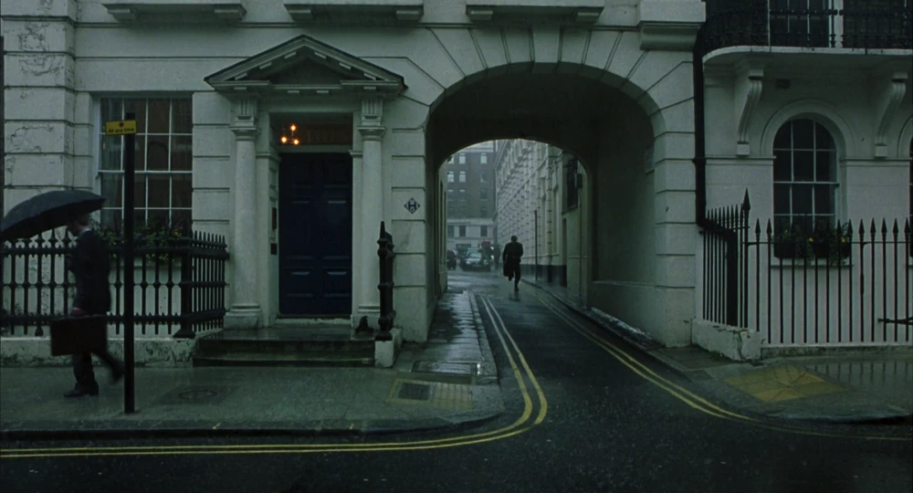 Still frame 140 from Closer (2004) directed by Mike Nichols