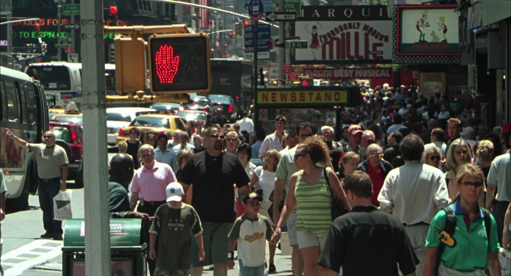 Still frame 170 from Closer (2004) directed by Mike Nichols