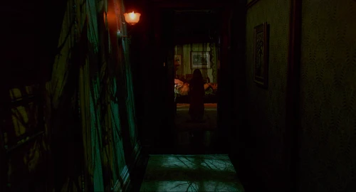 Still frame 9 from Crimson Peak (2015) directed by Guillermo del Toro