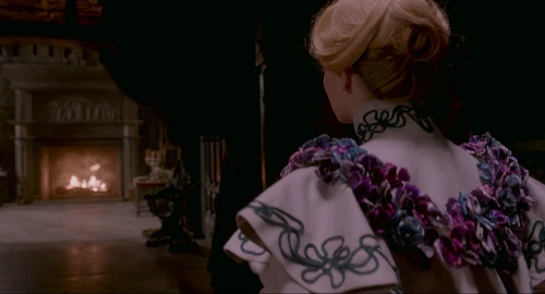 Still frame 95 from Crimson Peak (2015) directed by Guillermo del Toro