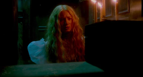Still frame 139 from Crimson Peak (2015) directed by Guillermo del Toro