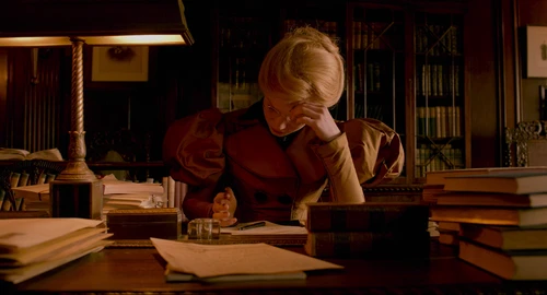 Still frame 16 from Crimson Peak (2015) directed by Guillermo del Toro