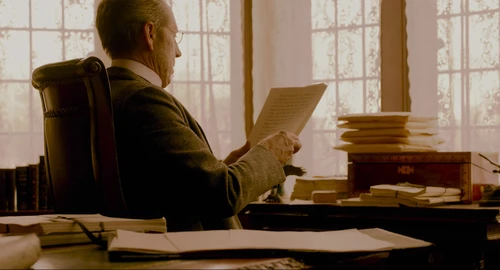 Still frame 17 from Crimson Peak (2015) directed by Guillermo del Toro