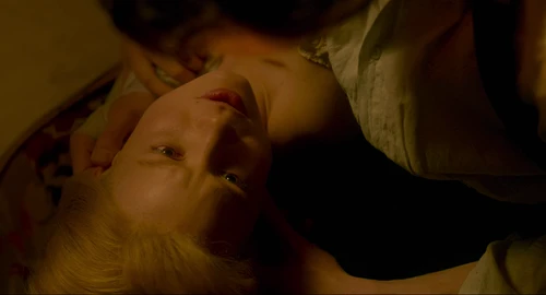 Still frame 169 from Crimson Peak (2015) directed by Guillermo del Toro