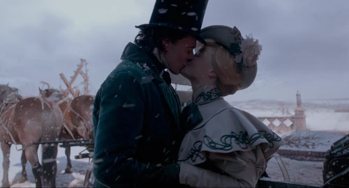 Still frame 171 from Crimson Peak (2015) directed by Guillermo del Toro