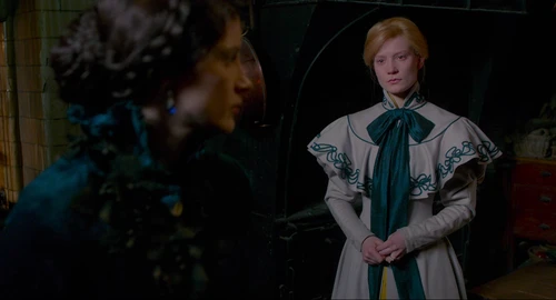 Still frame 174 from Crimson Peak (2015) directed by Guillermo del Toro