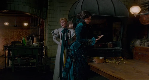 Still frame 176 from Crimson Peak (2015) directed by Guillermo del Toro