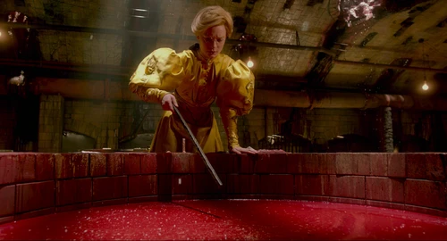 Still frame 184 from Crimson Peak (2015) directed by Guillermo del Toro
