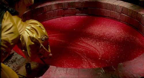 Still frame 185 from Crimson Peak (2015) directed by Guillermo del Toro