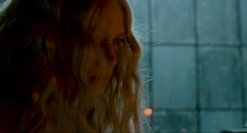 Still frame 195 from Crimson Peak (2015) directed by Guillermo del Toro