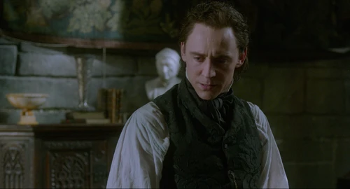Still frame 202 from Crimson Peak (2015) directed by Guillermo del Toro