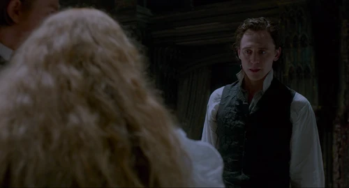 Still frame 225 from Crimson Peak (2015) directed by Guillermo del Toro