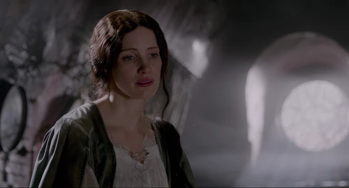 Still frame 239 from Crimson Peak (2015) directed by Guillermo del Toro
