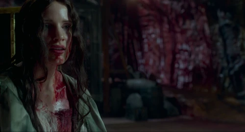 Still frame 250 from Crimson Peak (2015) directed by Guillermo del Toro