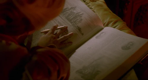 Still frame 37 from Crimson Peak (2015) directed by Guillermo del Toro
