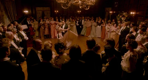 Still frame 54 from Crimson Peak (2015) directed by Guillermo del Toro