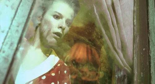 Still frame 112 from Delicatessen (1991) directed by Marc Caro, Jean-Pierre Jeunet