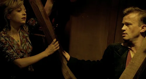 Still frame 131 from Delicatessen (1991) directed by Marc Caro, Jean-Pierre Jeunet