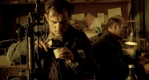 Still frame 21 from Delicatessen (1991) directed by Marc Caro, Jean-Pierre Jeunet