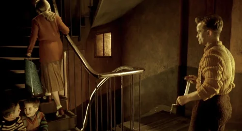 Still frame 24 from Delicatessen (1991) directed by Marc Caro, Jean-Pierre Jeunet