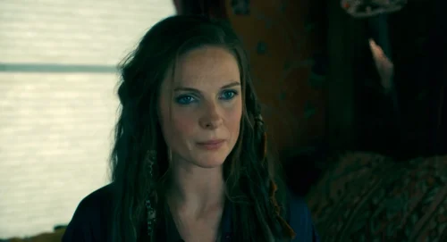 Still frame 27 from Doctor Sleep (2019) directed by Mike Flanagan