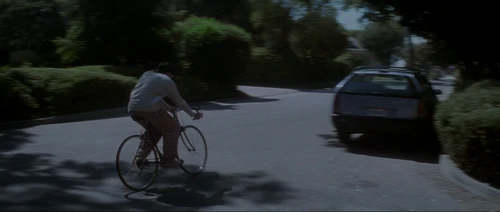 Still frame 8 from Donnie Darko (2001) directed by Richard Kelly