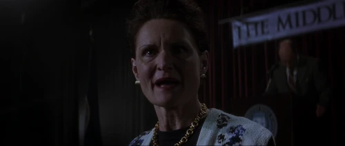 Still frame 104 from Donnie Darko (2001) directed by Richard Kelly