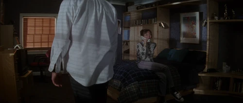 Still frame 119 from Donnie Darko (2001) directed by Richard Kelly