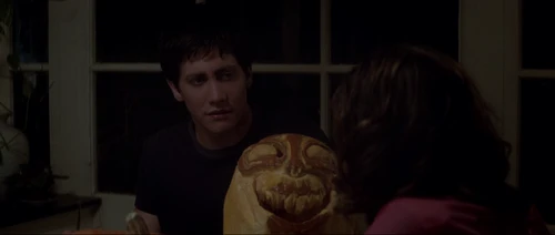 Still frame 146 from Donnie Darko (2001) directed by Richard Kelly