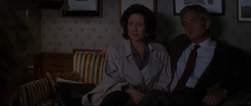 Still frame 147 from Donnie Darko (2001) directed by Richard Kelly