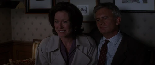 Still frame 151 from Donnie Darko (2001) directed by Richard Kelly