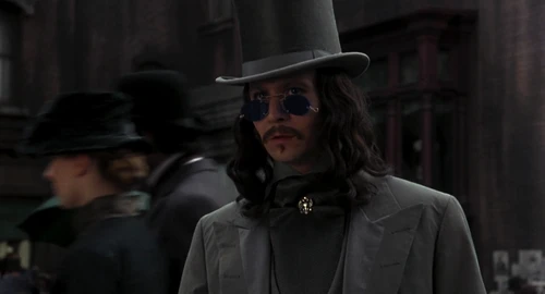 Still frame 122 from Dracula (1992) directed by Francis Ford Coppola