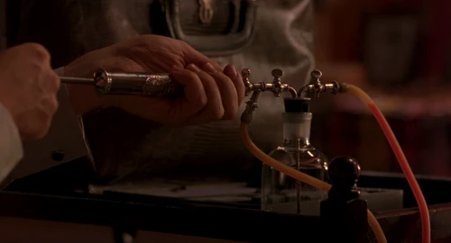 Still frame 161 from Dracula (1992) directed by Francis Ford Coppola
