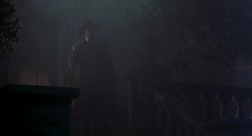 Still frame 194 from Dracula (1992) directed by Francis Ford Coppola
