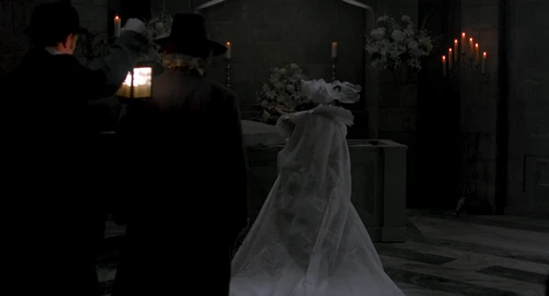 Still frame 211 from Dracula (1992) directed by Francis Ford Coppola