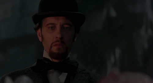 Still frame 214 from Dracula (1992) directed by Francis Ford Coppola