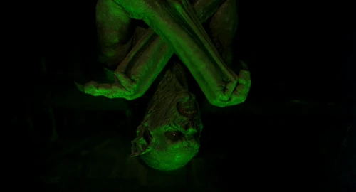 Still frame 228 from Dracula (1992) directed by Francis Ford Coppola