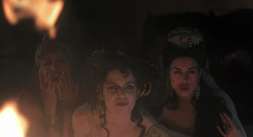 Still frame 258 from Dracula (1992) directed by Francis Ford Coppola