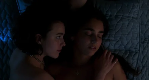 Still frame 97 from Drive-Away Dolls (2024) directed by Ethan Coen