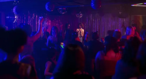 Still frame 11 from Drive-Away Dolls (2024) directed by Ethan Coen
