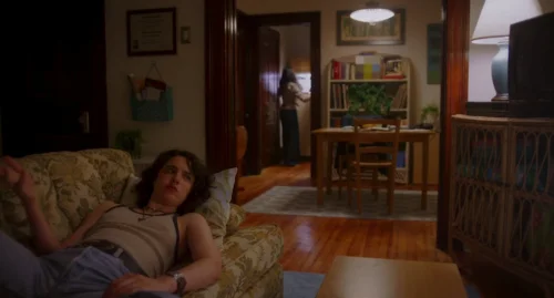 Still frame 16 from Drive-Away Dolls (2024) directed by Ethan Coen