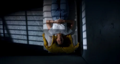 Still frame 55 from Drive-Away Dolls (2024) directed by Ethan Coen