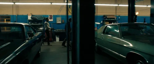 Still frame 1 from Drive (2011) directed by Nicolas Winding Refn