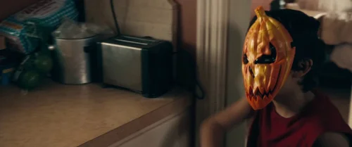 Still frame 20 from Drive (2011) directed by Nicolas Winding Refn