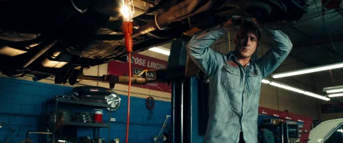 Still frame 26 from Drive (2011) directed by Nicolas Winding Refn