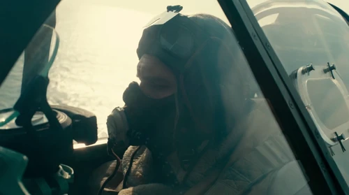 Still frame 74 from Dunkirk (2017) directed by Christopher Nolan