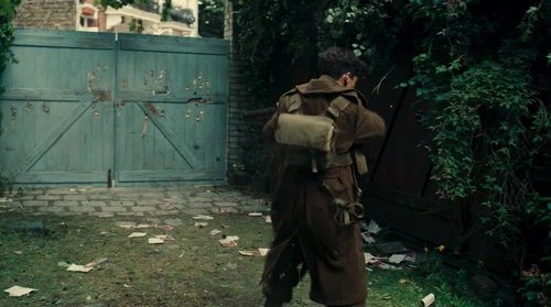 Still frame 3 from Dunkirk (2017) directed by Christopher Nolan