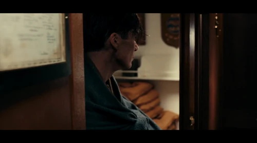 Still frame 102 from Dunkirk (2017) directed by Christopher Nolan