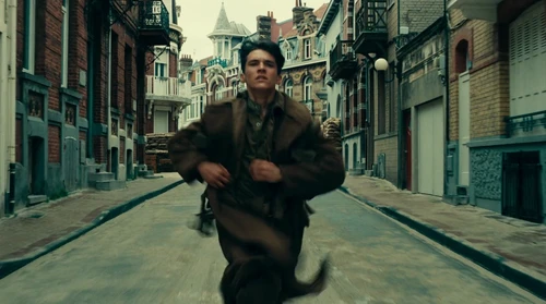 Still frame 6 from Dunkirk (2017) directed by Christopher Nolan