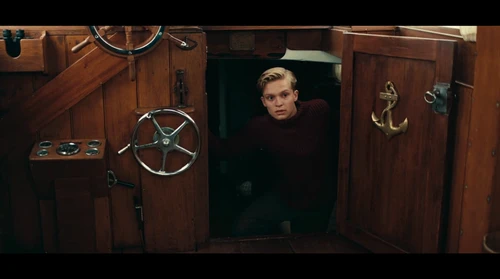 Still frame 121 from Dunkirk (2017) directed by Christopher Nolan